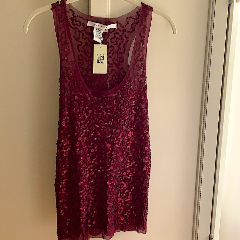 NWT Max studio bordeaux/sequined top